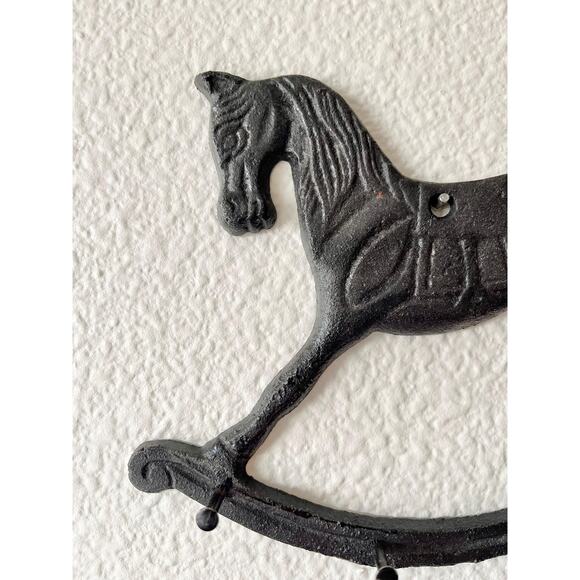 Vintage Cast Iron Rocking Horse Wall Mount Hook Key Rack - Picture 3 of 5